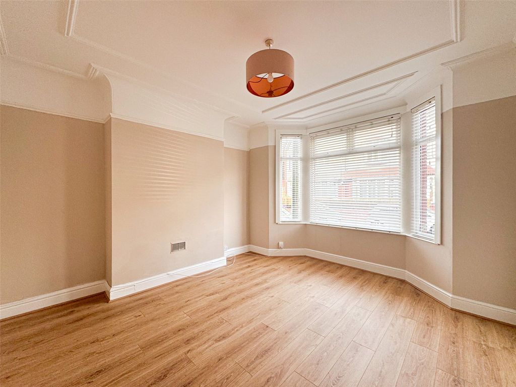 Property photo 2 of 7 Picture No. 06