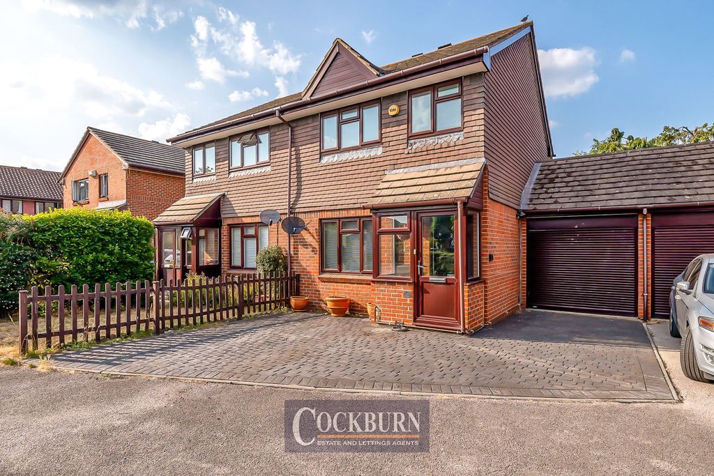 Property photo 1 of 17