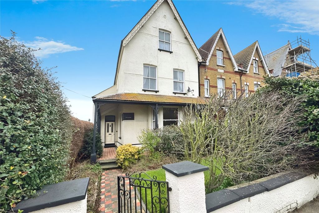 Property photo 1 of 12 Picture No. 03