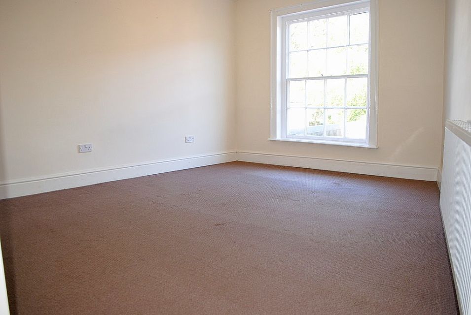 Property photo 2 of 9 Bedroom 1A