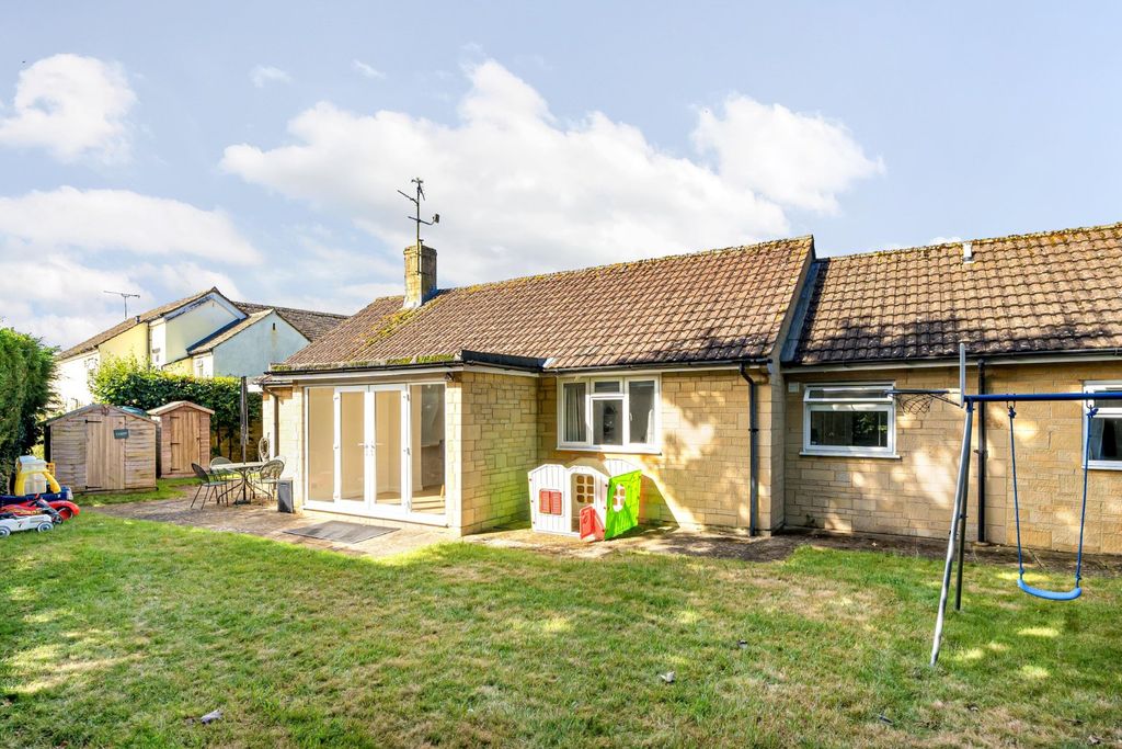 Property photo 3 of 18 Picture No. 10