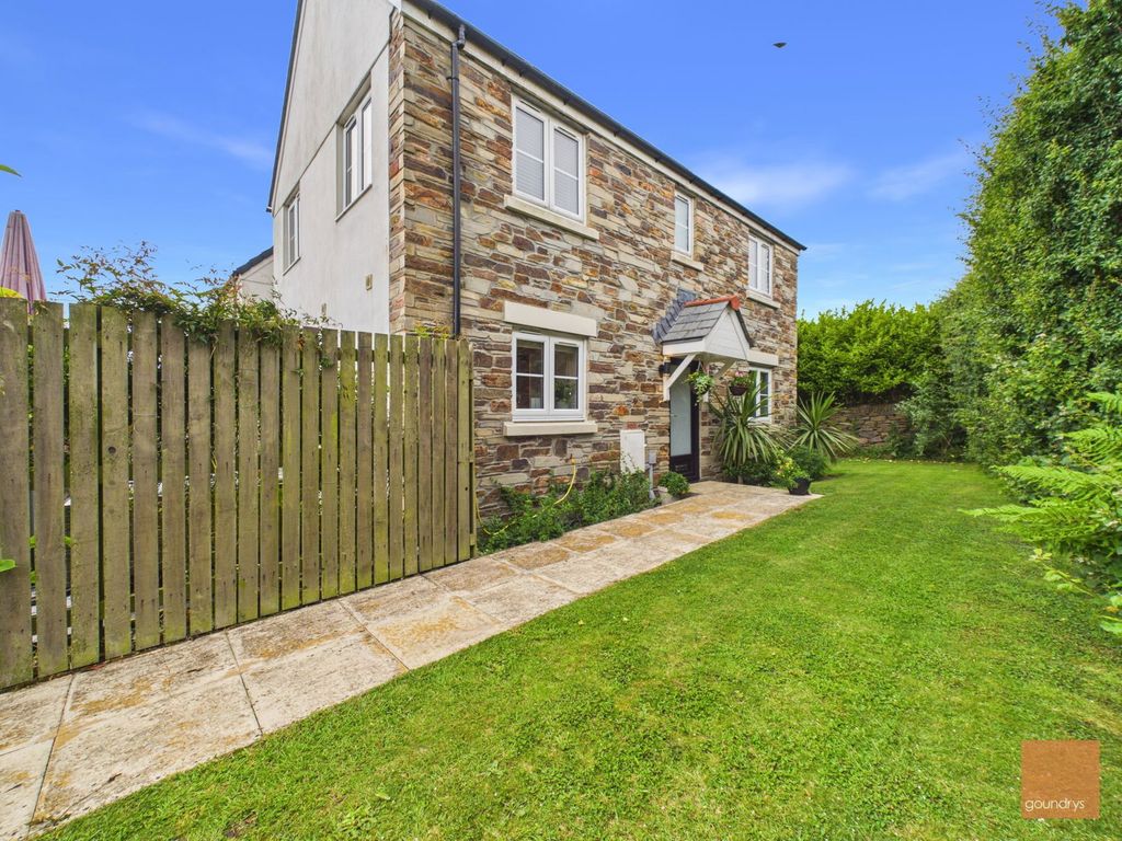 Property photo 1 of 24