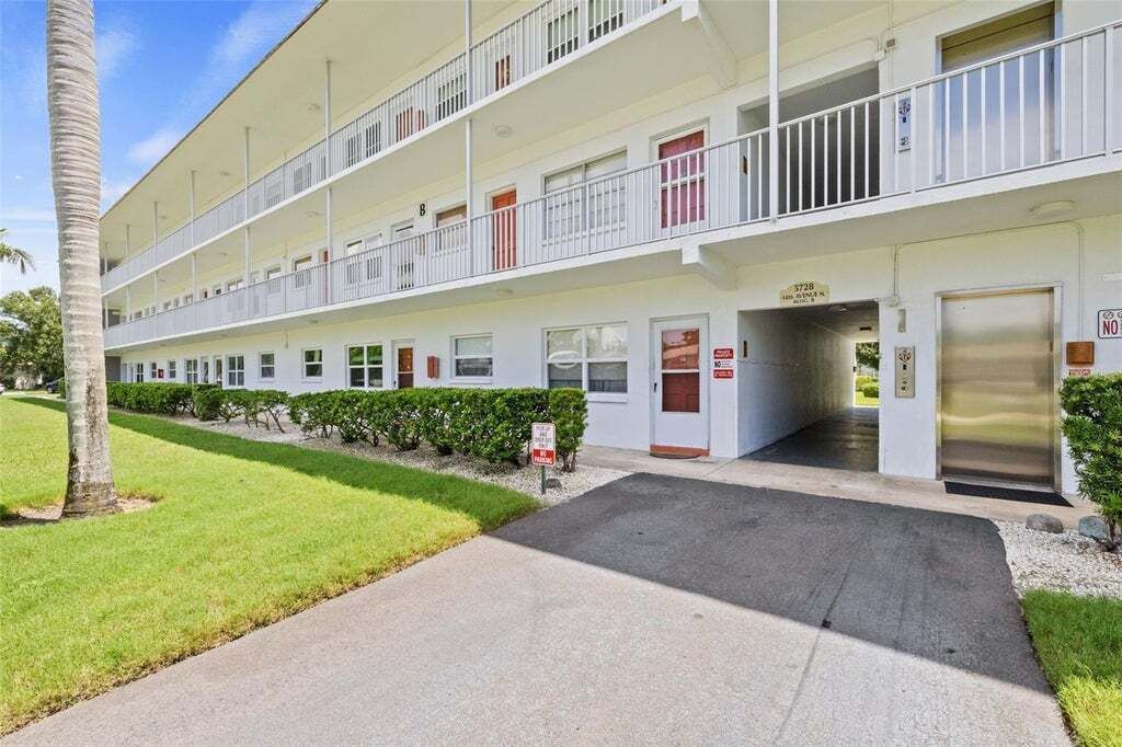 Property photo 3 of 20 <Alttext/>