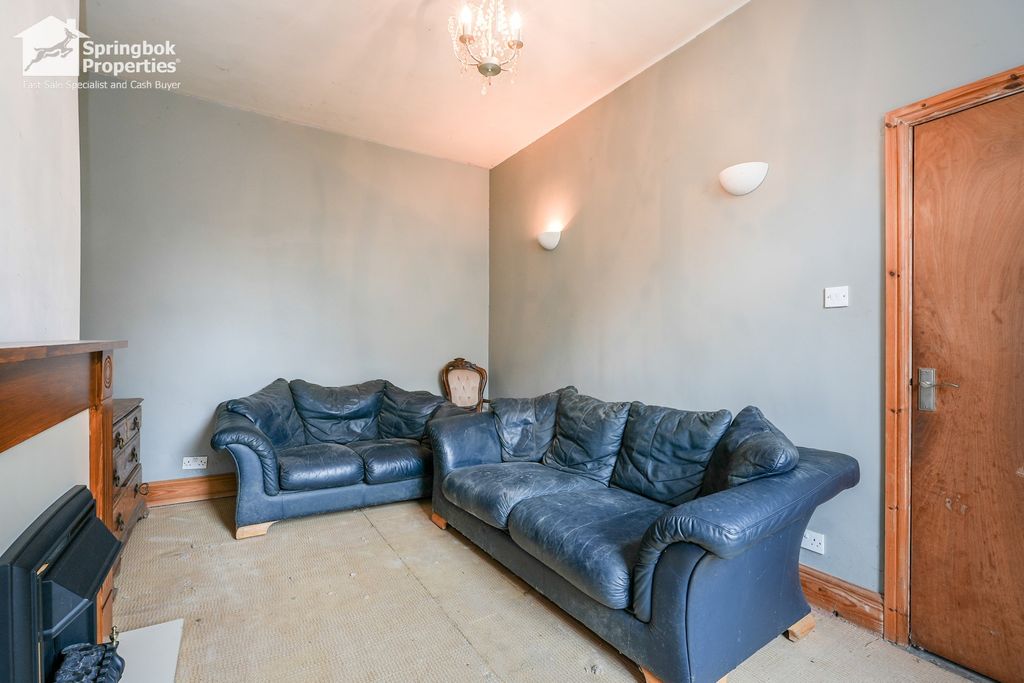 Property photo 3 of 11 Image 2