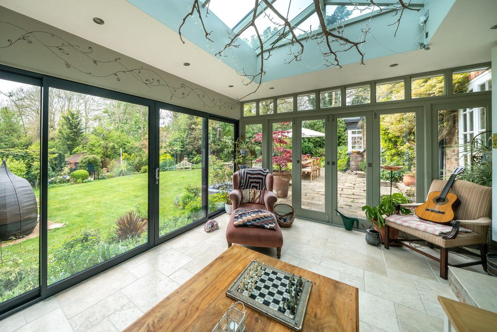 Property photo 3 of 45 3-The-Leas-1039