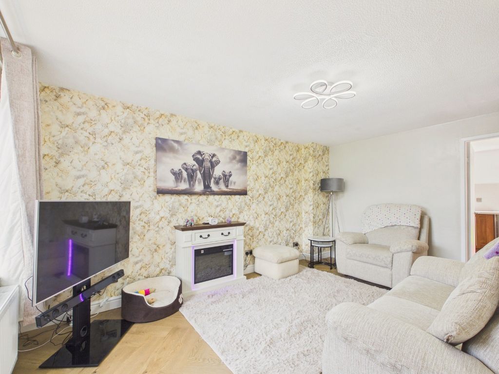 Property photo 2 of 14 5291753