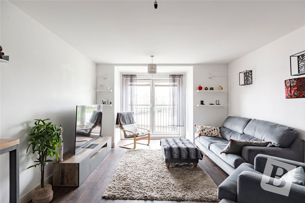 Property photo 3 of 15 Lounge/Diner/Kitchen