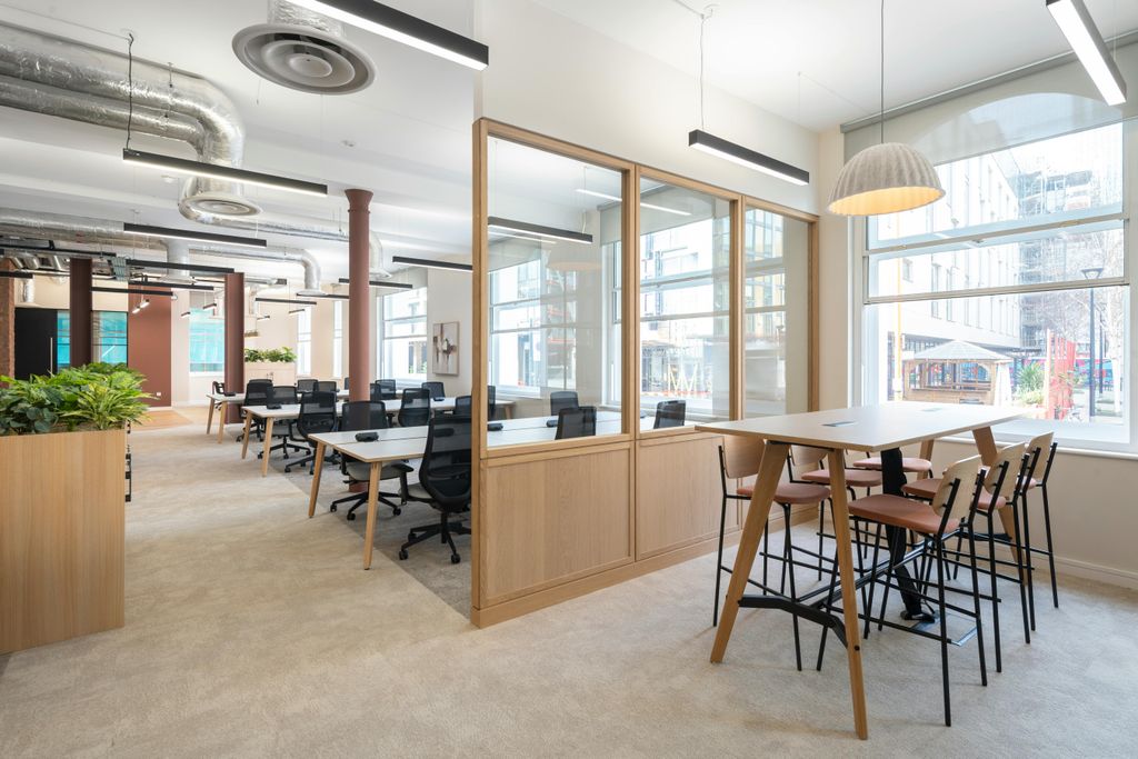 Property photo 2 of 12 South_007.Jpg