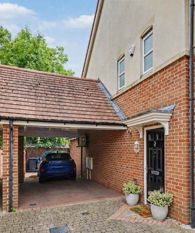 Property photo 1 of 29
