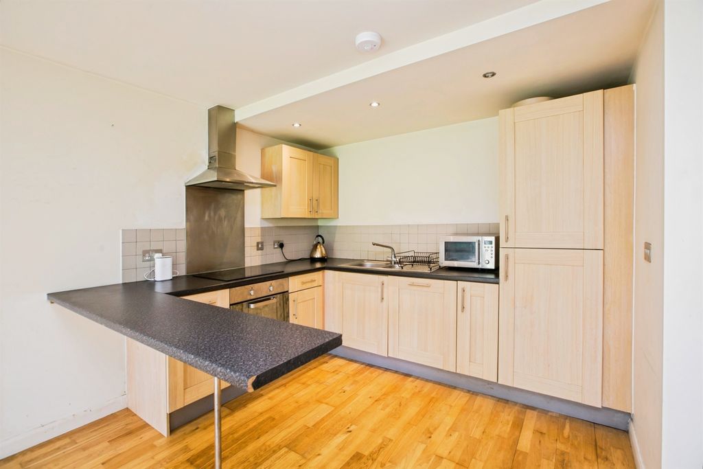 Additional image 13 of 2 bed flat for saleFree School Lane, Halifax HX1