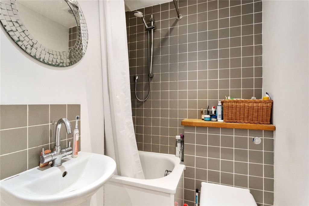Property photo 2 of 11 Picture No. 02