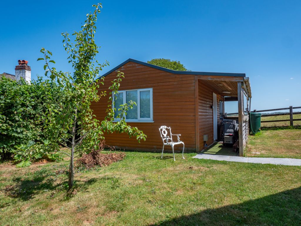 Property photo 3 of 29