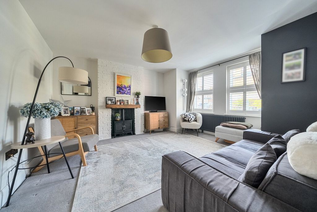 Property photo 3 of 27 Picture No. 09