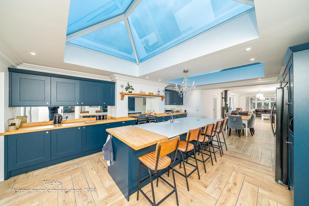 Property photo 3 of 31 Webbs-1.Jpg