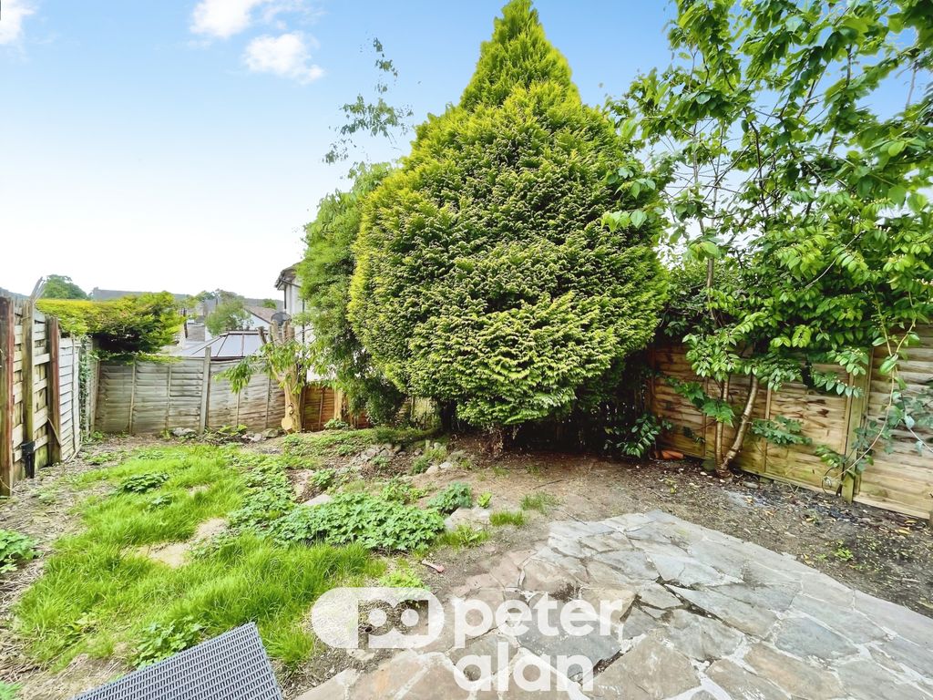Property photo 1 of 10 Garden