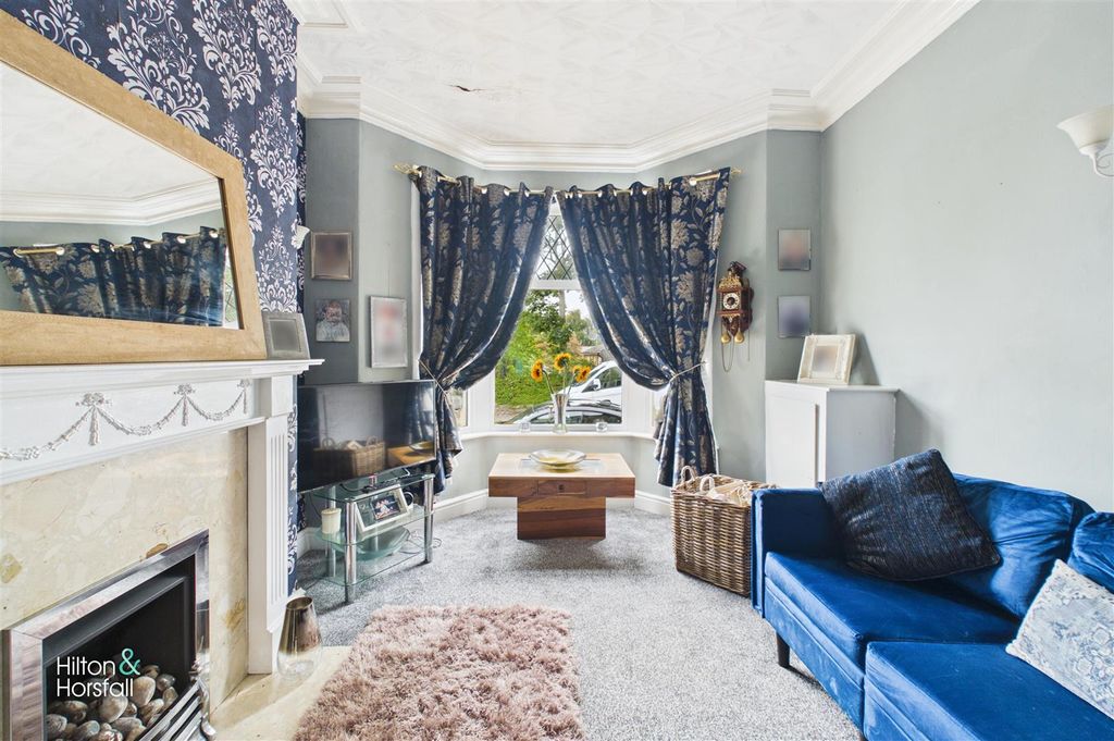 Property photo 3 of 12 Dugdale Road