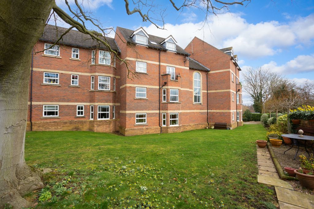 Property photo 2 of 10 Rear External