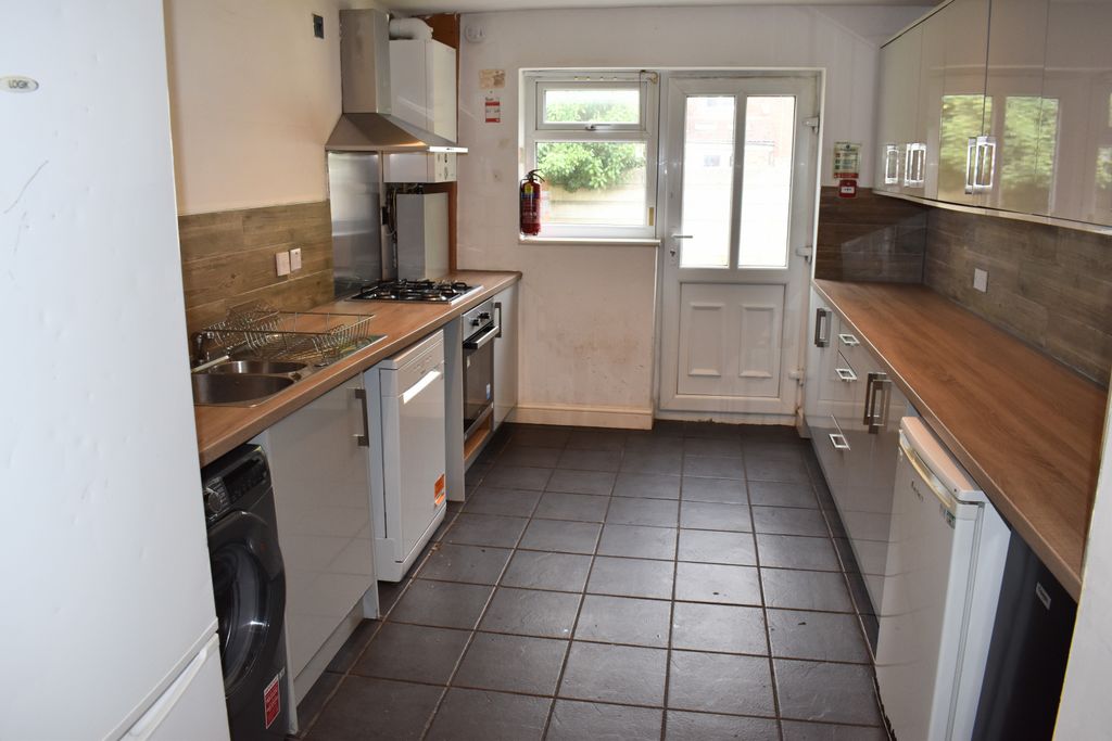 Property photo 3 of 15 Dsc_0707