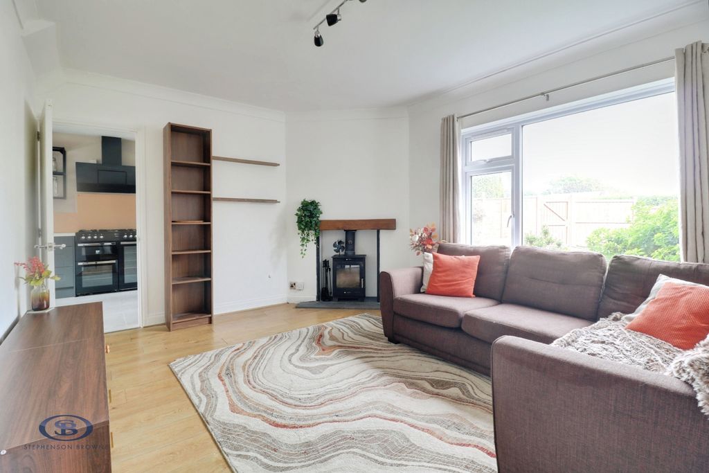Property photo 2 of 19 Pbox-Img.Jpg