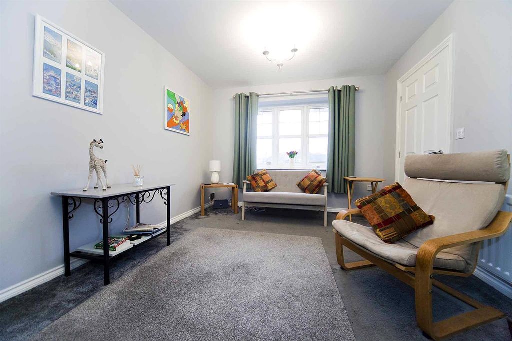 Property photo 3 of 26