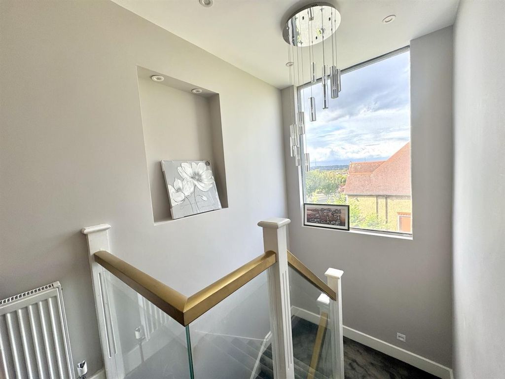 Additional image 42 of 5 bed semi-detached house for saleCheyne Walk, Croydon CR0