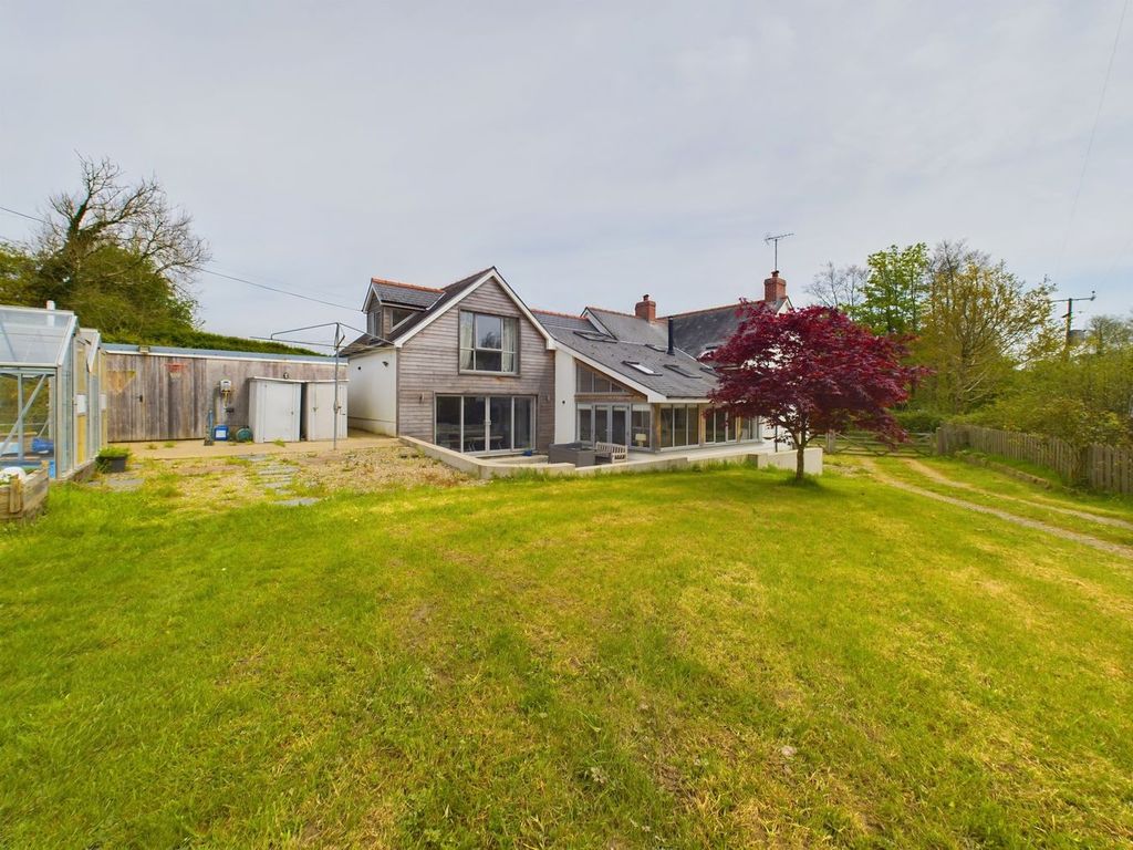 Property photo 1 of 51