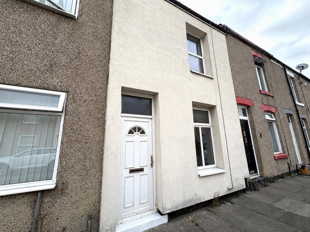 Property photo 2 of 10 Externally