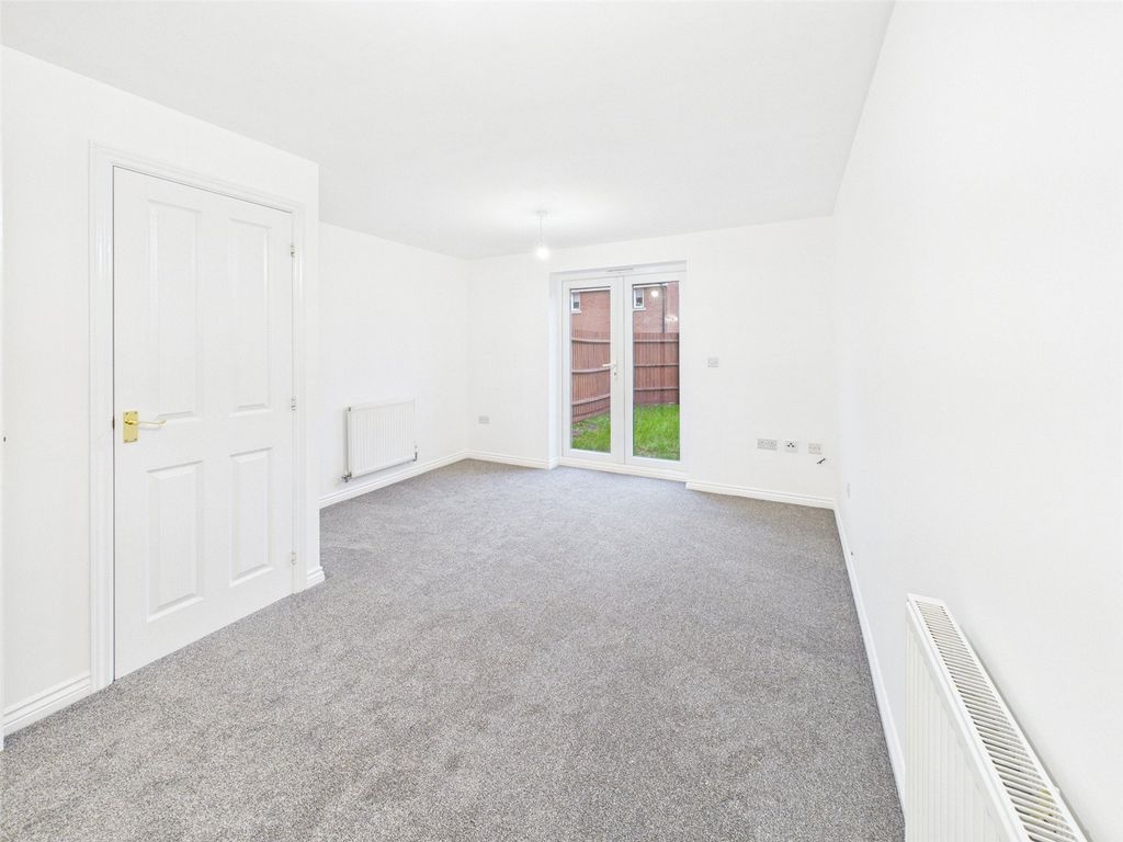 Property photo 3 of 12 Picture No. 08