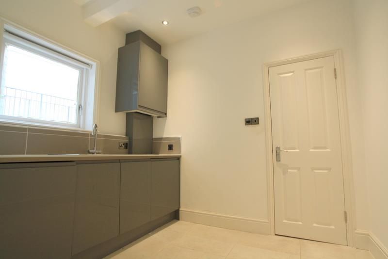 Additional image 5 of 5 bed maisonette to rentWestern Road, Hove BN3