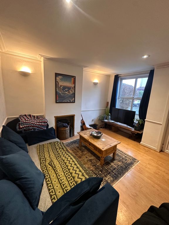 Property photo 2 of 4