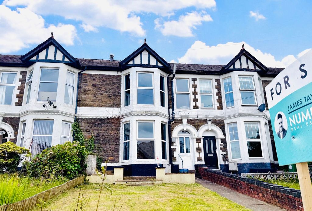 Property photo 1 of 33