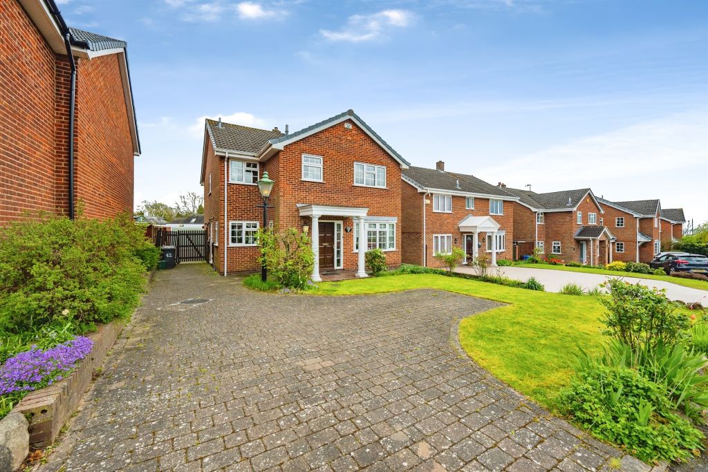 Property photo 2 of 18