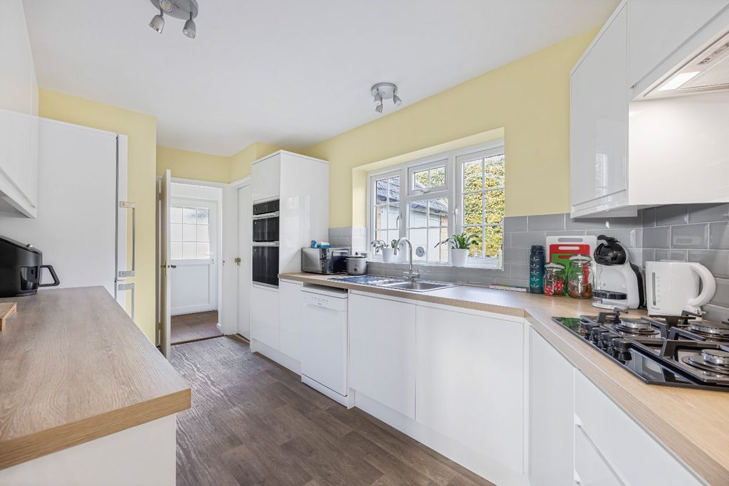 Property photo 3 of 25 Picture No. 16