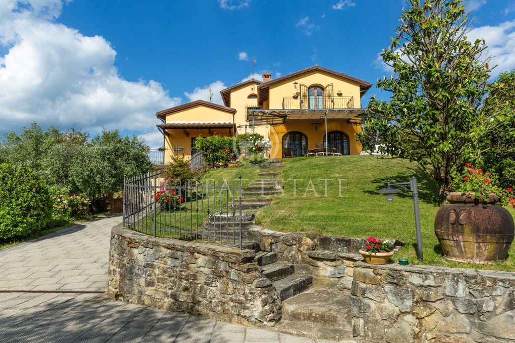 Property photo 2 of 52
