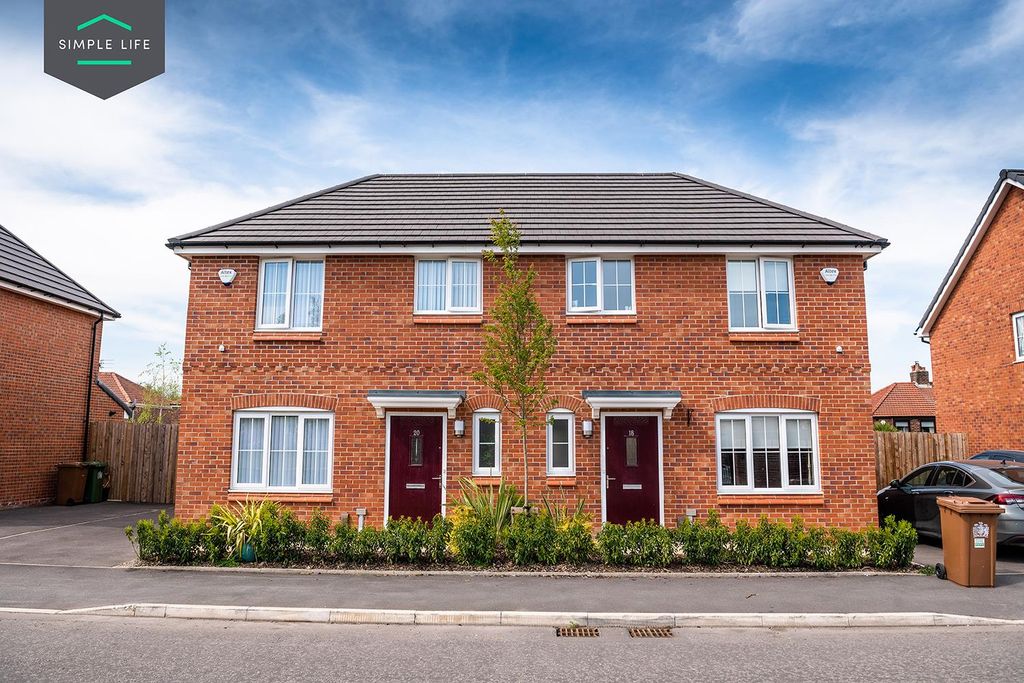 Property photo 1 of 11 1. Ellesmere.Jpg