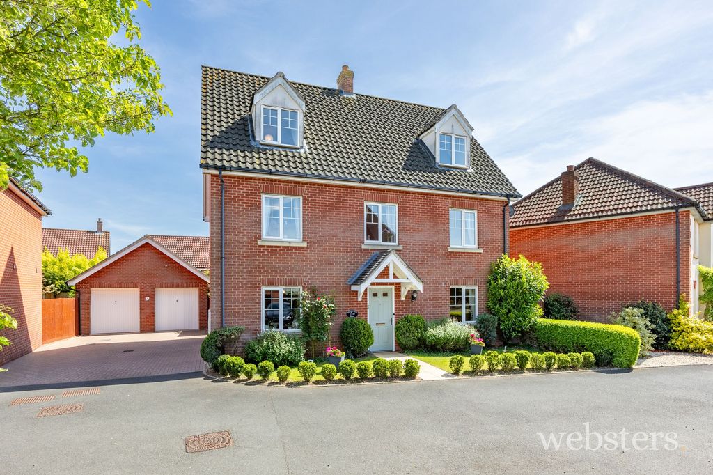 Property photo 1 of 35