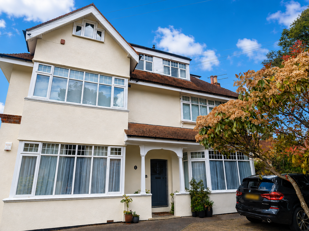 Property photo 1 of 18