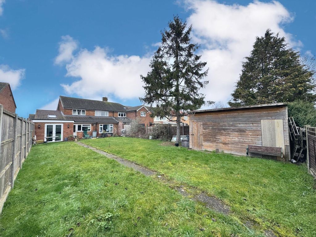 Property photo 1 of 19 Rear Garden