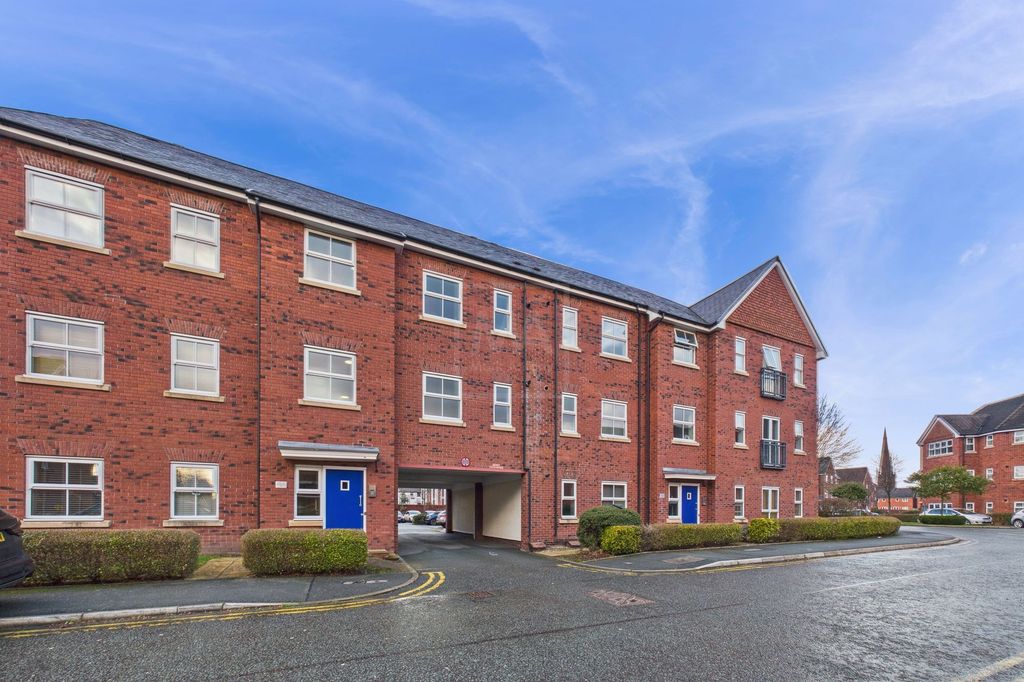 Property photo 1 of 6 Front