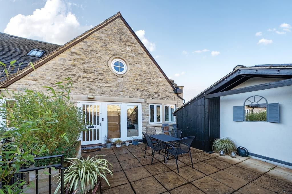 Property photo 2 of 20 Garden