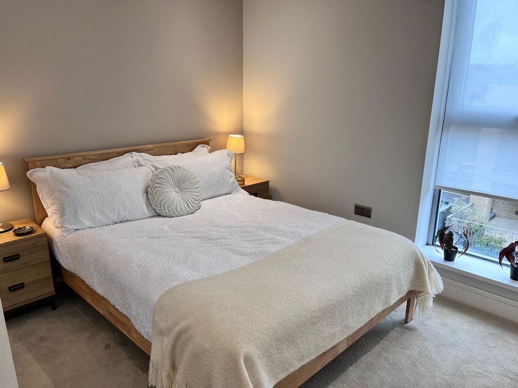 Property photo 3 of 20