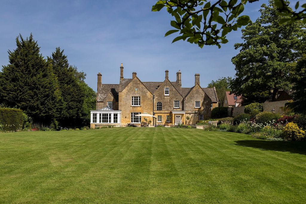 Additional image 26 of 8 bed detached house for saleWood Stanway, Cheltenham, Gloucestershire GL54