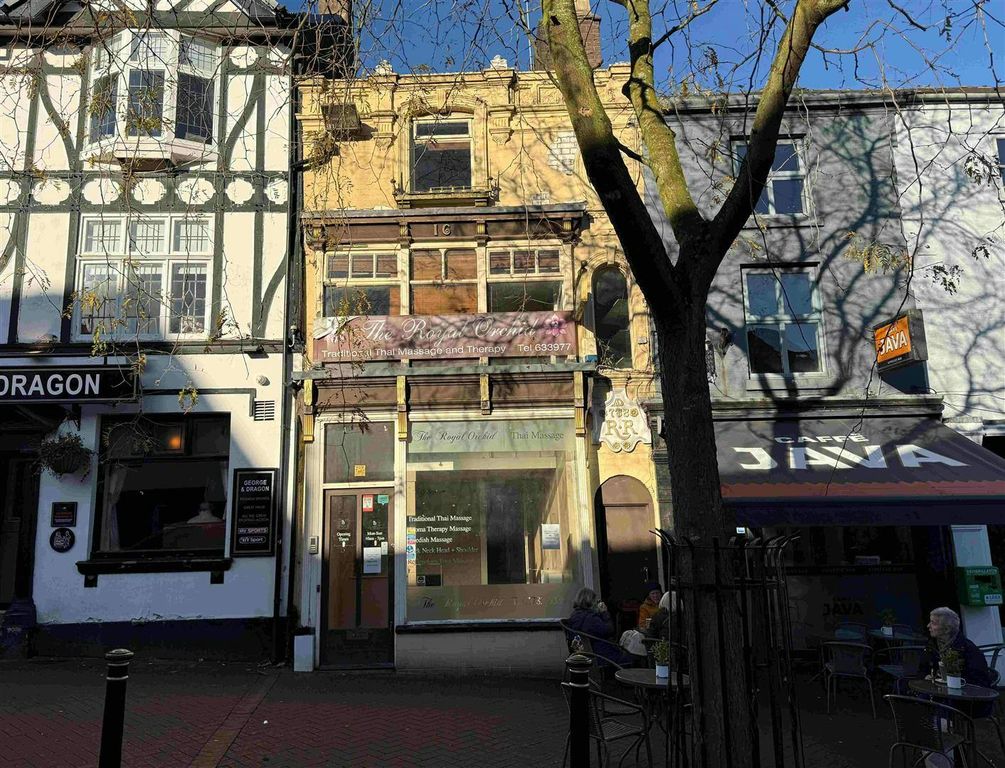 Property photo 2 of 11 Ironmarket 2.Jpg