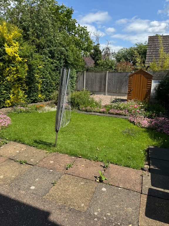 Property photo 1 of 6 Garden