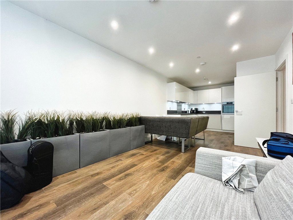 Property photo 2 of 9 Reception Room