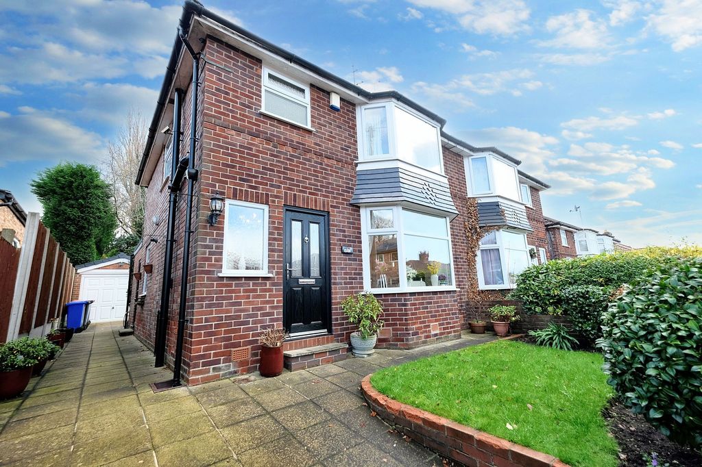 Property photo 1 of 24