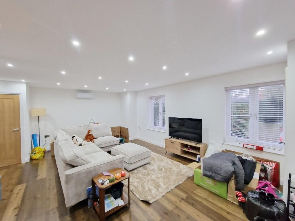 Property photo 3 of 9 212132_Burres0070_Img_02_0000.Jpeg