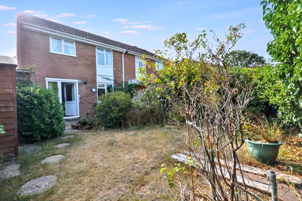 Property photo 2 of 13