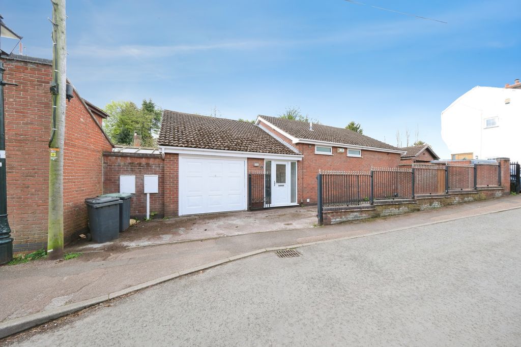 Property photo 1 of 20 Dscf9462