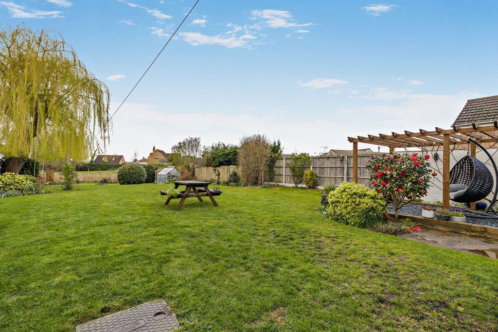 Property photo 3 of 20